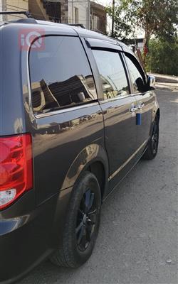 دودج جراند كارافان